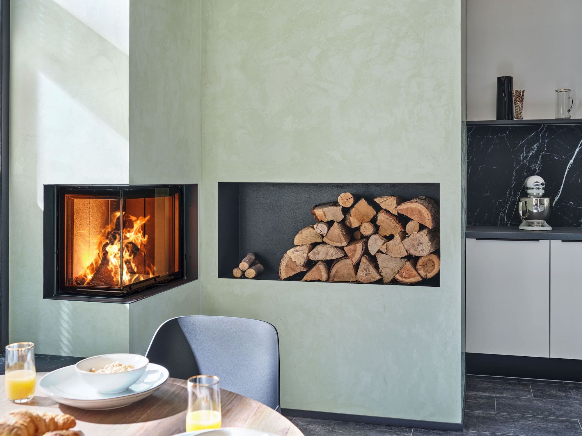 kamin in vlažnost lesa